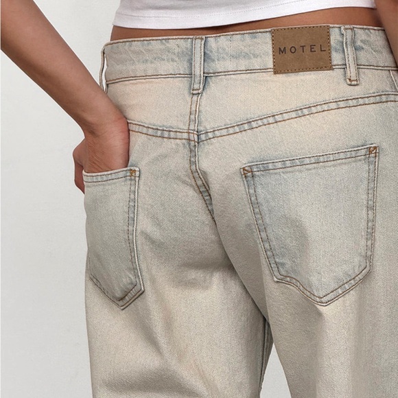 Motel Rocks Low Rise Parallel Jeans in Arctic Blue - Picture 3 of 11